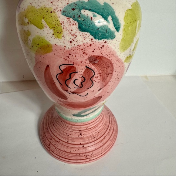 Vintage tall floral painted vase. Approx 11.5”H and 3.5” diameter across bottom. - Picture 5 of 13